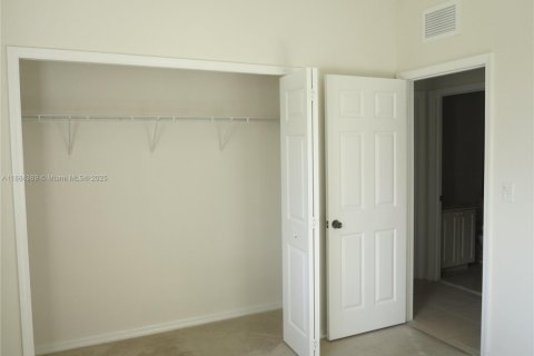 Villa ou maison à louer à Homestead, Floride: 3 chambres, 132.39 m2 № 1931139 - photo 25