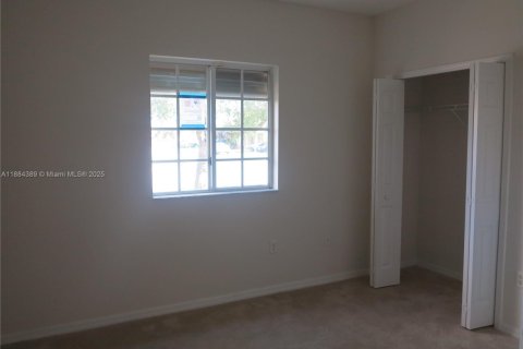 Villa ou maison à louer à Homestead, Floride: 3 chambres, 132.39 m2 № 1931139 - photo 19