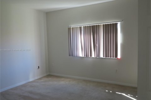 Villa ou maison à louer à Homestead, Floride: 3 chambres, 132.39 m2 № 1931139 - photo 28