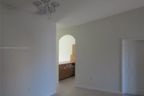 Villa ou maison à louer à Homestead, Floride: 3 chambres, 132.39 m2 № 1931139 - photo 22