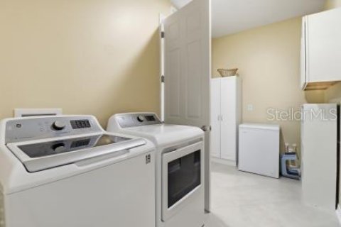 Casa en venta en Ocala, Florida, 2 dormitorios, 184.23 m2 № 2218474 - foto 23