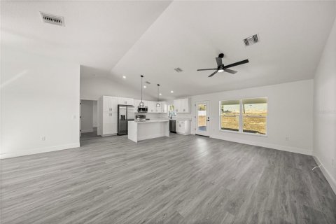 House in Ocala, Florida 4 bedrooms, 162.86 sq.m. № 2096308 - photo 16