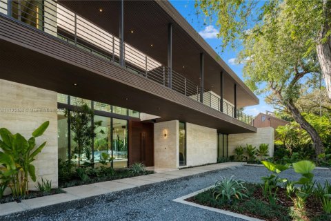 Снять в аренду виллу или дом в Майами, Флорида 6 спален, 820.61м2, № 1959029 - фото 18