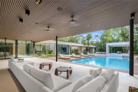 Снять в аренду виллу или дом в Майами, Флорида 6 спален, 820.61м2, № 1959029 - фото 22