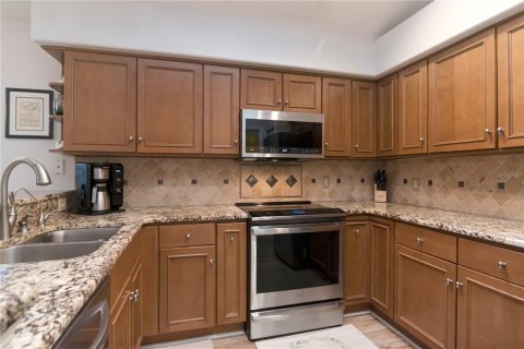 Villa ou maison à vendre à Valrico, Floride: 4 chambres, 190.26 m2 № 2391244 - photo 15