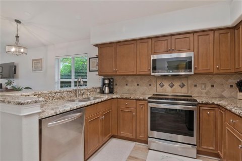 Villa ou maison à vendre à Valrico, Floride: 4 chambres, 190.26 m2 № 2391244 - photo 14
