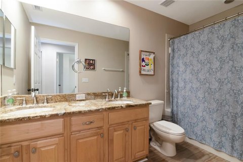 Villa ou maison à vendre à Valrico, Floride: 4 chambres, 190.26 m2 № 2391244 - photo 28