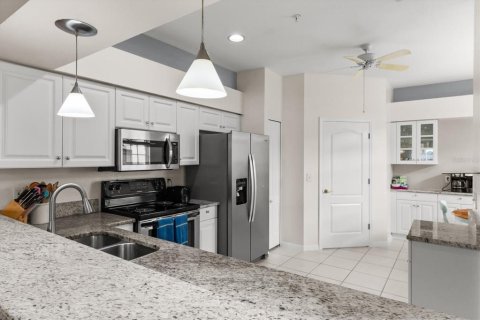 House in Sarasota, Florida 2 bedrooms, 146.04 sq.m. № 2425919 - photo 21