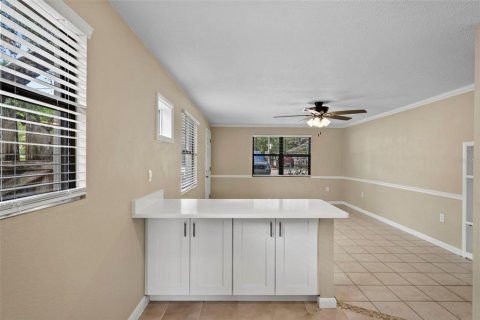 Propiedad comercial en venta en Dunedin, Florida, 6 dormitorios, 179.02 m2 № 2116962 - foto 12