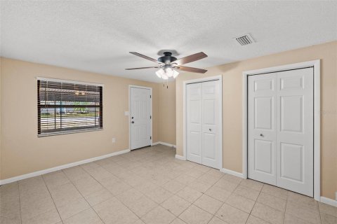 Propiedad comercial en venta en Dunedin, Florida, 6 dormitorios, 179.02 m2 № 2116962 - foto 18