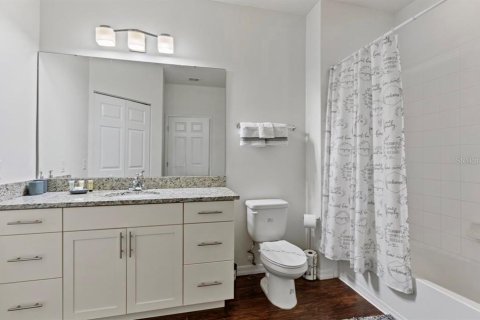 Touwnhouse à vendre à Kissimmee, Floride: 4 chambres, 157.38 m2 № 2409789 - photo 15