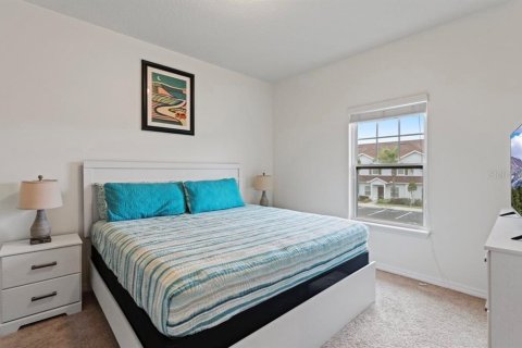 Touwnhouse à vendre à Kissimmee, Floride: 4 chambres, 157.38 m2 № 2409789 - photo 18