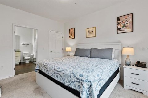 Touwnhouse à vendre à Kissimmee, Floride: 4 chambres, 157.38 m2 № 2409789 - photo 14