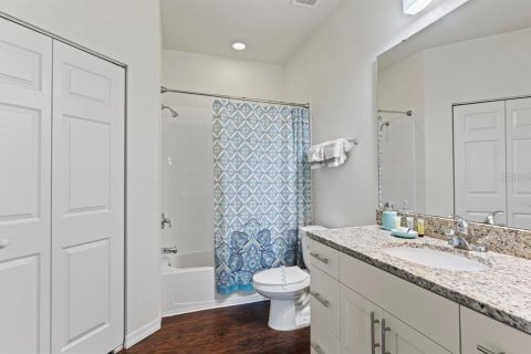Touwnhouse à vendre à Kissimmee, Floride: 4 chambres, 157.38 m2 № 2409789 - photo 22