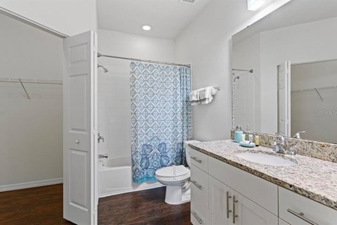 Touwnhouse à vendre à Kissimmee, Floride: 4 chambres, 157.38 m2 № 2409789 - photo 23