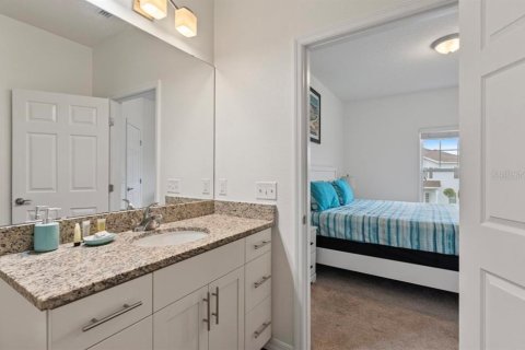 Touwnhouse à vendre à Kissimmee, Floride: 4 chambres, 157.38 m2 № 2409789 - photo 21