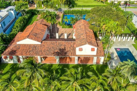 Immobilier commercial à vendre à Bal Harbour, Floride № 1693627 - photo 6