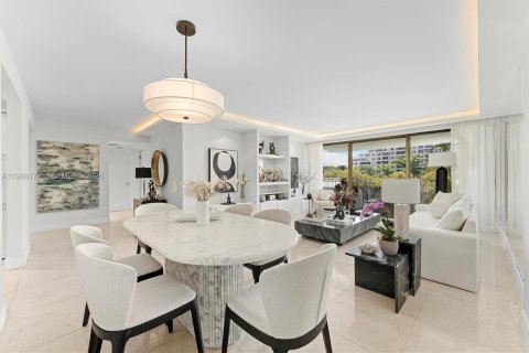 Купить кондоминиум в Ки-Бискейн, Флорида 2 спальни, 117.06м2, № 2030127 - фото 6