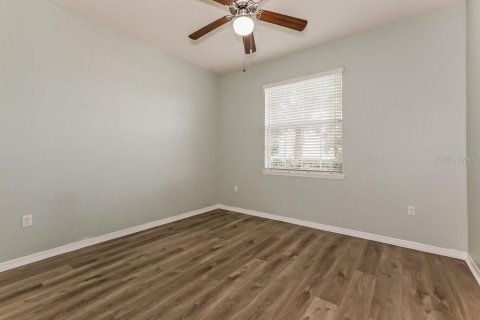 Casa en alquiler en Zephyrhills, Florida, 3 dormitorios, 171.68 m2 № 1914652 - foto 14