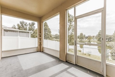 Casa en alquiler en Zephyrhills, Florida, 3 dormitorios, 171.68 m2 № 1914652 - foto 9