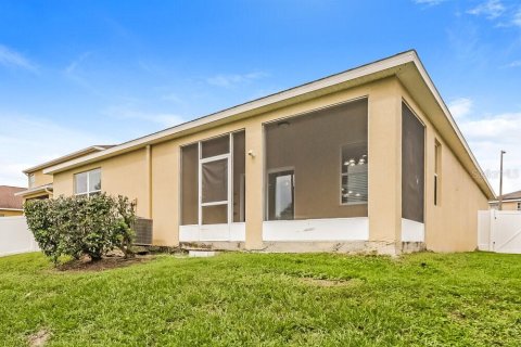 Casa en alquiler en Zephyrhills, Florida, 3 dormitorios, 171.68 m2 № 1914652 - foto 16