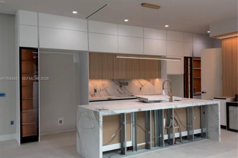 Adosado en venta en Fort Lauderdale, Florida, 4 dormitorios, 226.12 m2 № 2000311 - foto 4