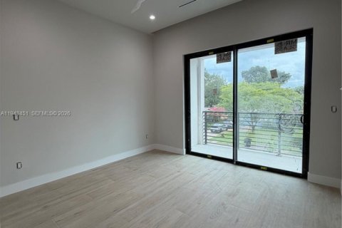 Adosado en venta en Fort Lauderdale, Florida, 4 dormitorios, 226.12 m2 № 2000311 - foto 24