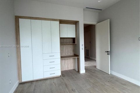 Adosado en venta en Fort Lauderdale, Florida, 4 dormitorios, 226.12 m2 № 2000311 - foto 28