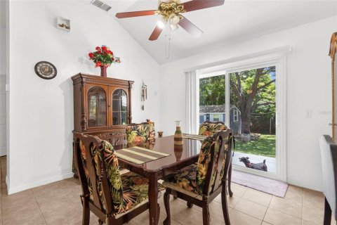 Casa en venta en Fort Myers, Florida, 3 dormitorios, 117.61 m2 № 1857721 - foto 9