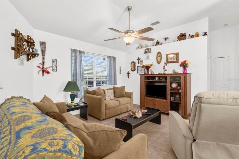 Casa en venta en Fort Myers, Florida, 3 dormitorios, 117.61 m2 № 1857721 - foto 4