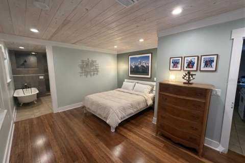 Villa ou maison à vendre à DeLand, Floride: 2 chambres, 216 m2 № 2199667 - photo 6