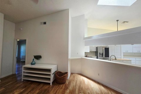 Copropriété à louer à Bradenton, Floride: 2 chambres, 158.21 m2 № 2205331 - photo 6