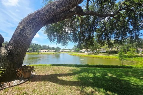 Copropriété à louer à Bradenton, Floride: 2 chambres, 158.21 m2 № 2205331 - photo 5