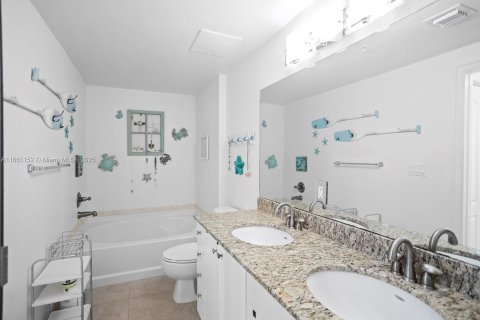 Condominio en venta en Hollywood, Florida, 1 dormitorio, 87.24 m2 № 1861906 - foto 17