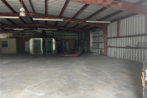 Propiedad comercial en venta en Lakeland, Florida, 850.06 m2 № 1634276 - foto 15