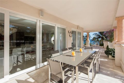 Condo in Miami Beach, Florida, 3 bedrooms  № 2032731 - photo 7