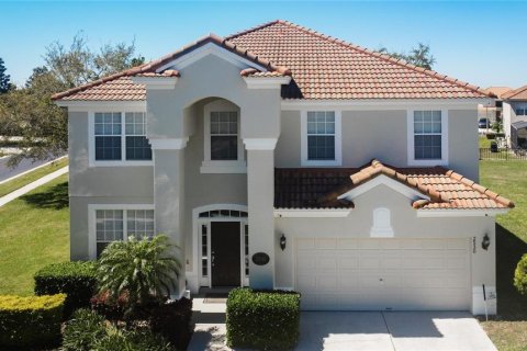 Villa ou maison à vendre à Kissimmee, Floride: 6 chambres, 261.24 m2 № 1638117 - photo 1