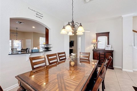 Villa ou maison à vendre à Kissimmee, Floride: 6 chambres, 261.24 m2 № 1638117 - photo 7