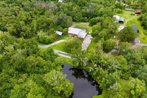 House in Cocoa, Florida 4 bedrooms, 368.45 sq.m. № 1849575 - photo 3