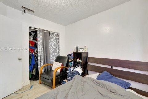 Casa en venta en Sunrise, Florida, 4 dormitorios, 168.34 m2 № 2045884 - foto 30