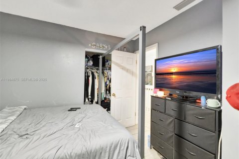 Casa en venta en Sunrise, Florida, 4 dormitorios, 168.34 m2 № 2045884 - foto 26