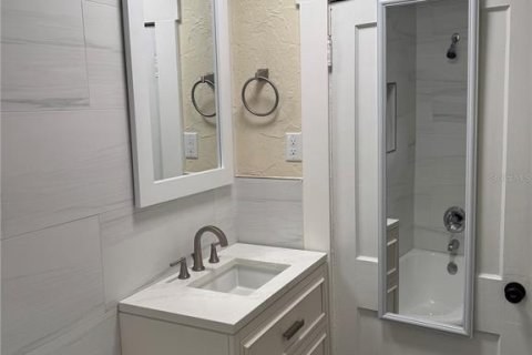 Immobilier commercial à louer à Sarasota, Floride: 96.15 m2 № 1803729 - photo 14