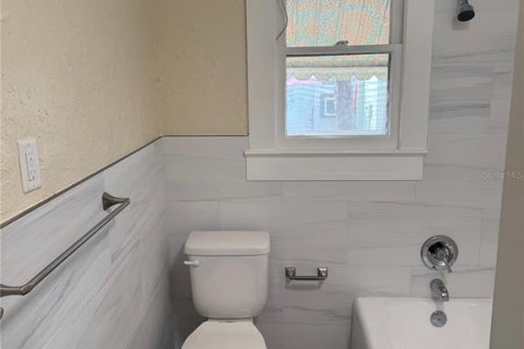 Immobilier commercial à louer à Sarasota, Floride: 96.15 m2 № 1803729 - photo 13