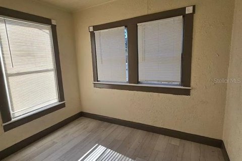 Appartement à louer à Tampa, Floride: 2 chambres, 385.73 m2 № 1906810 - photo 24