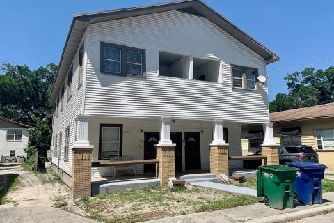 Apartamento en alquiler en Tampa, Florida, 2 dormitorios, 385.73 m2 № 1906810 - foto 2