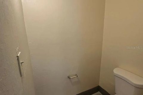 Appartement à louer à Tampa, Floride: 2 chambres, 385.73 m2 № 1906810 - photo 23