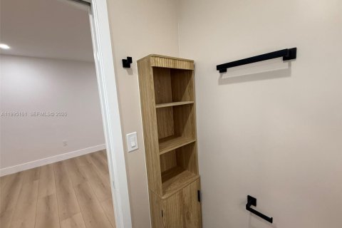 Copropriété à louer à Miami Beach, Floride: 1 chambre, 39.02 m2 № 2058482 - photo 6