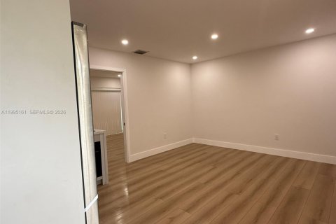 Copropriété à louer à Miami Beach, Floride: 1 chambre, 39.02 m2 № 2058482 - photo 17