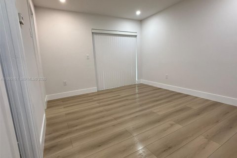 Copropriété à louer à Miami Beach, Floride: 1 chambre, 39.02 m2 № 2058482 - photo 18