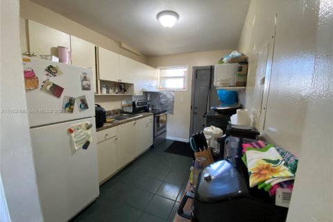 Снять в аренду виллу или дом в Майами, Флорида 3 спальни, 180.6м2, № 2010845 - фото 6